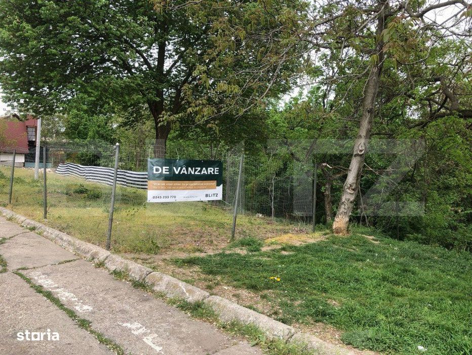 Teren intravilan, parcelat 7600+5700+1400, Manastirea Dealu