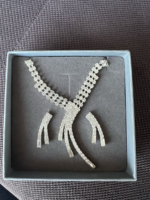 Set Bijuterii, cercei & colier