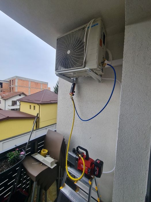 Montaj/Mentenanta aparate aer conditionat