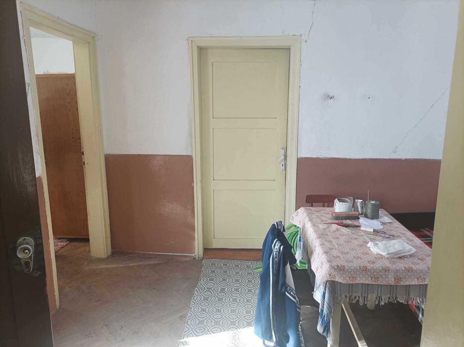 Продава се Къща в с. Сяровци, Област Габрово - 60 кв.м за 723 €/кв.м - Снимка #11