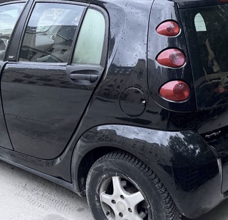 Smart Forfour 2005 benzină, 824 € — imagine 3