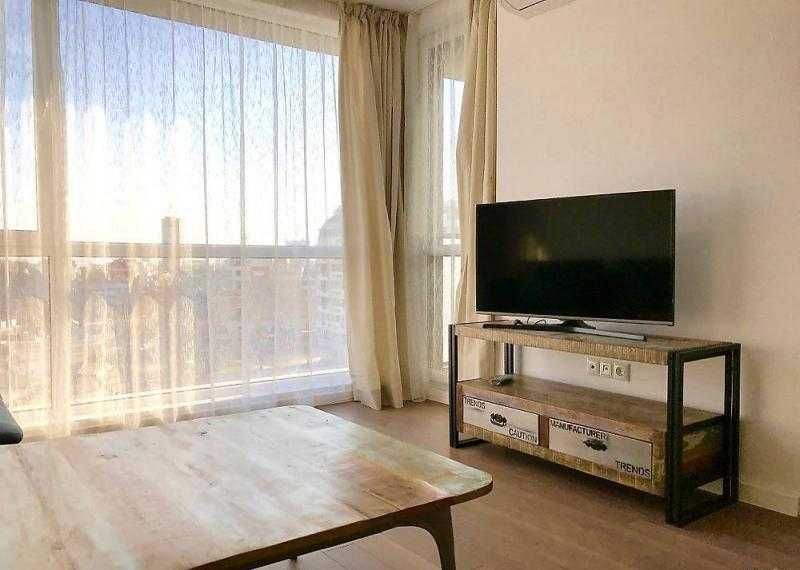 Отличен тристаен апартамент в центъра!