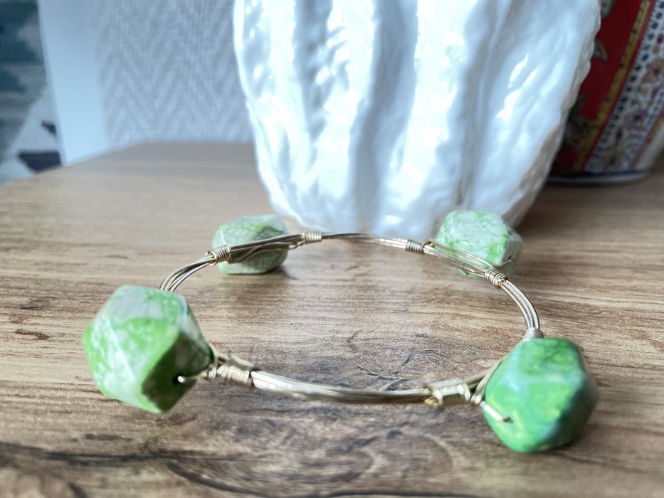 Дамска гривна