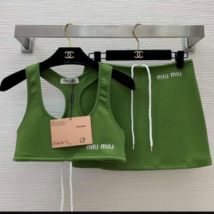 Налични комплекти