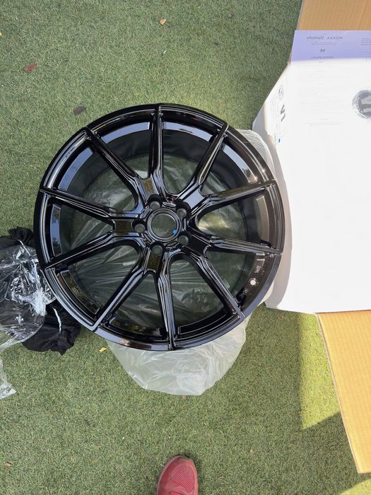 Джанти 9,0х20 ки ет 42 - 5х112