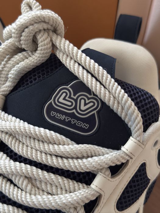 Louis Vuitton Skate Blue Autentic