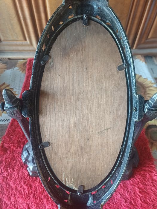 Superbă oglinda de masa