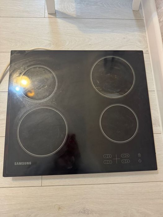 Электрическая варочная панель