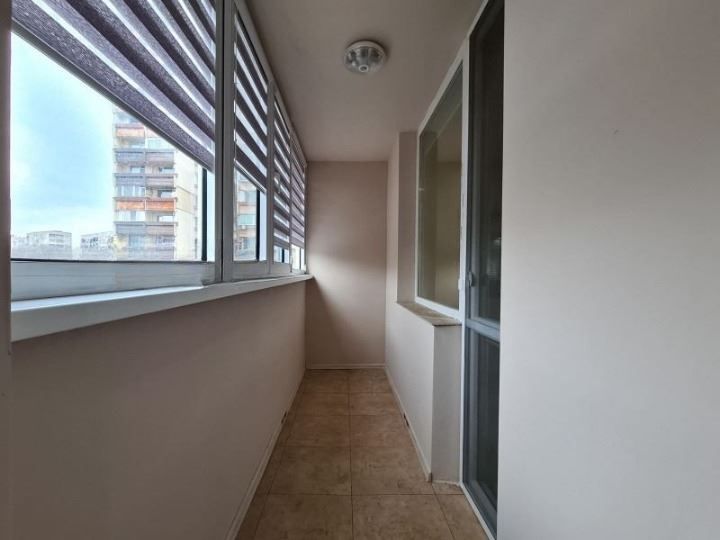 Продава се Тристаен апартамент в София, Люлин 4 - 72 кв.м за 2500 €/кв.м - Снимка #7