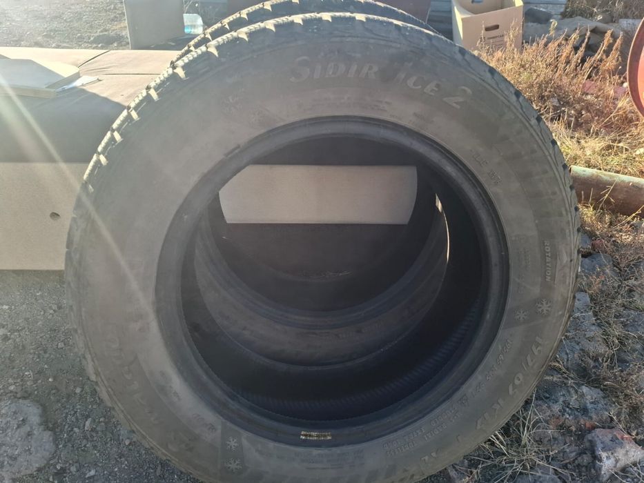 Продам автошины срочно