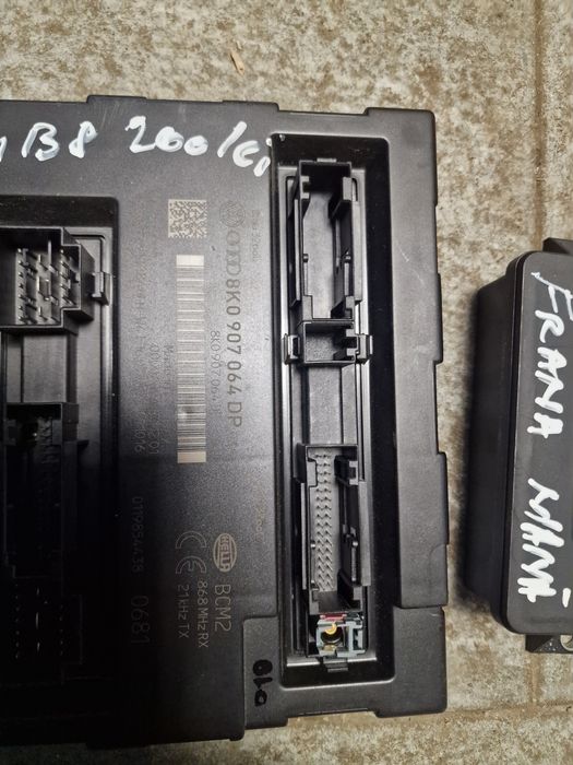 Modul confort, frana mana Audi A4 B8