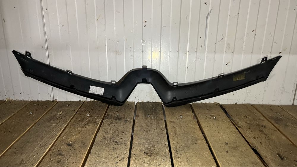 Предна лайстна Renault Clio 4