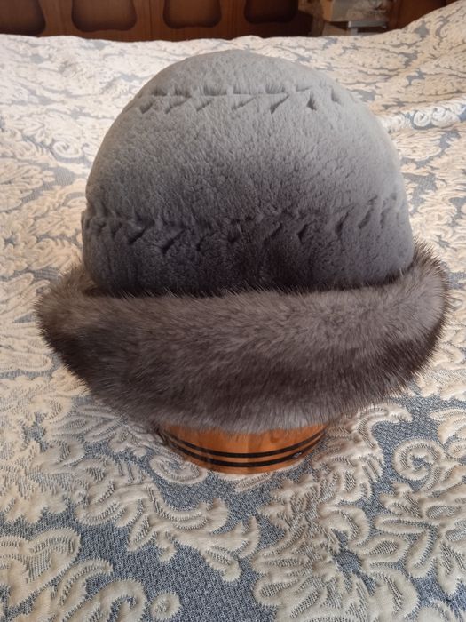 Шуба женская мутон