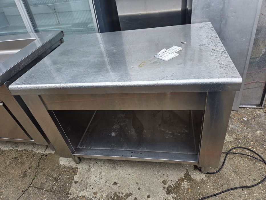 Masa rece cu vitrina, Hote inox cu filtre inox pentru restaurant sau