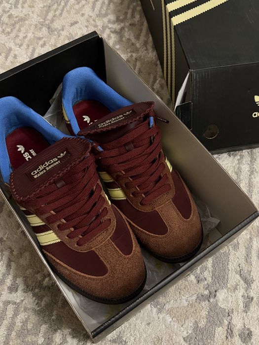 Продам новые кроссовки