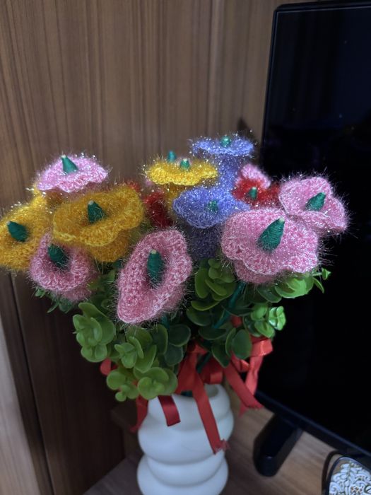 Ръчно плетени цветя