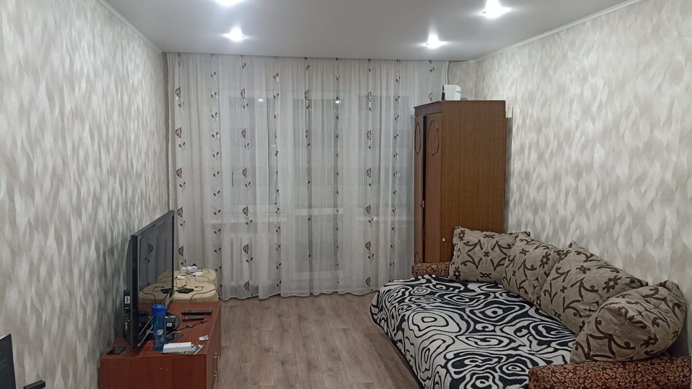 Продам квартиру двухкомнатную