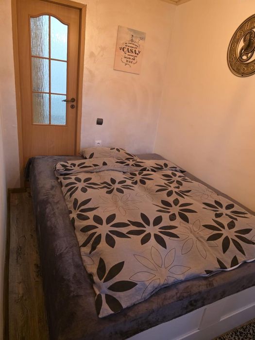 Ofer Apartament spre inchiriere