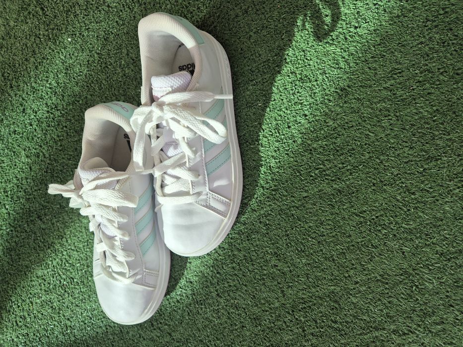 Маратонки Adidas