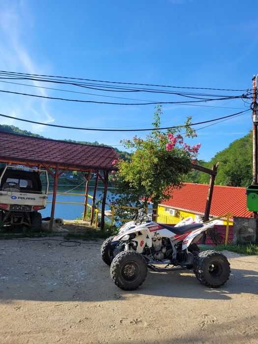 Vând Yamaha YFZ 450