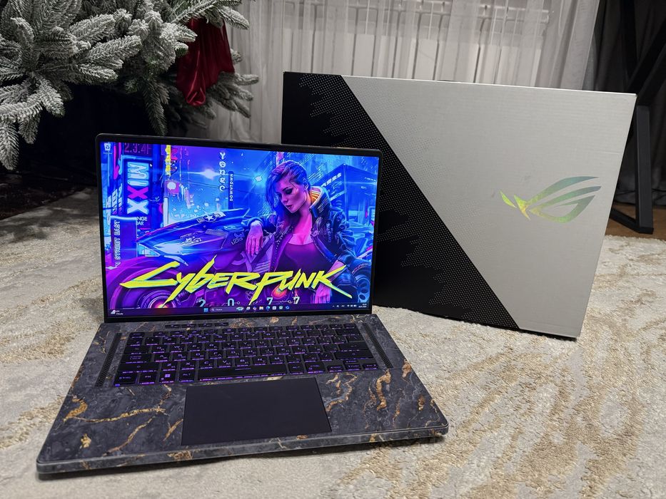 Игровой Asus ROG ZEPHYRUS RTX4050/i7-12700H/32GB/SSD512GB/2K 240Гц