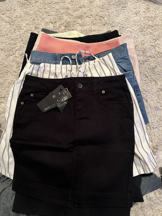 Vand fuste+pantaloni scurti la sac