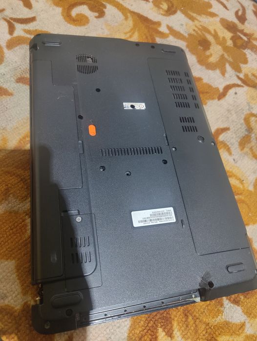 Ноутбук Acer aspire e1-571g на запчасть