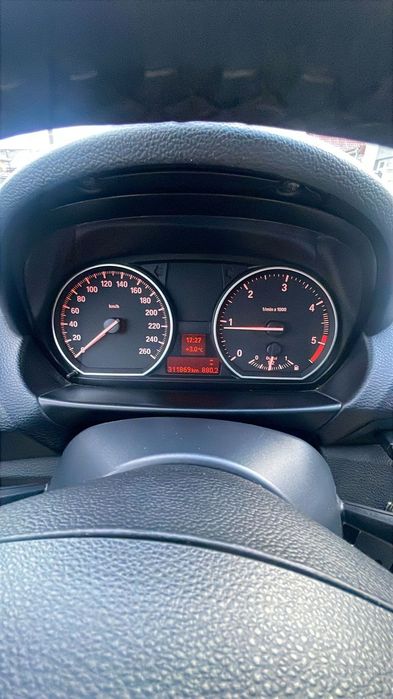 BMW Seria 1 Masina personala, stare buna