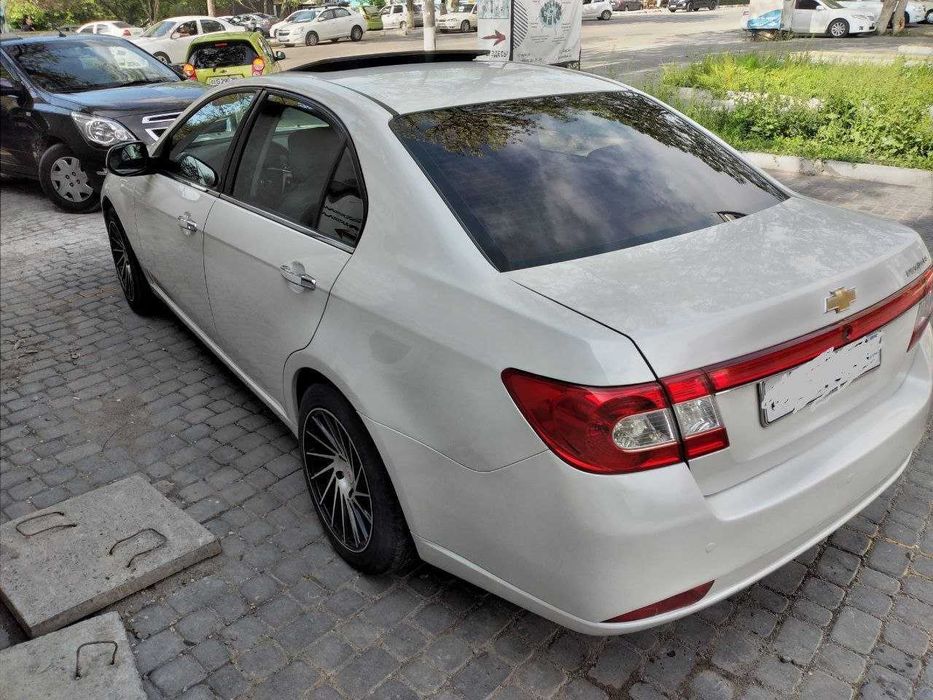 Срочно продается эпика 2011-год в отличном состоянии