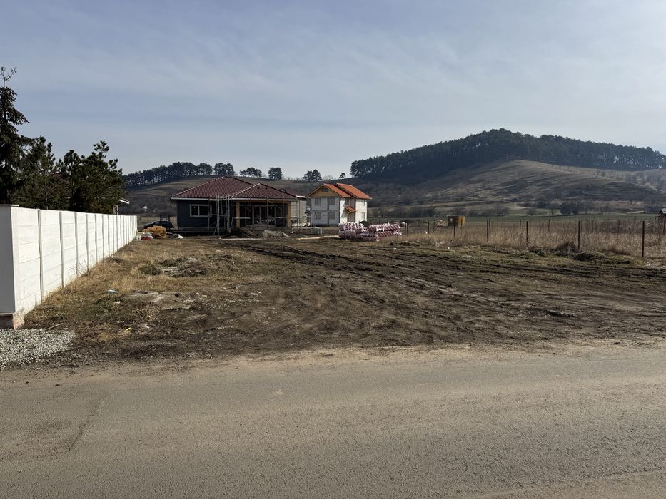 Teren  Sanpetru lângă Lempeș