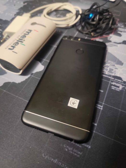 Telefon Huawei p Smart 4G pachet