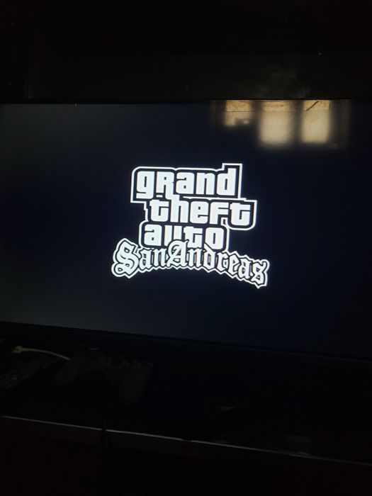 Ps2 playstation 2 sotiladi