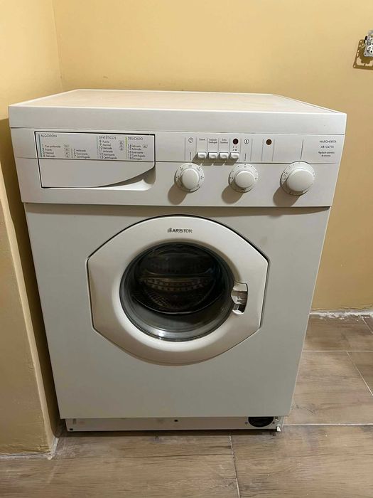 Пералня Ariston Margherita AB1047TX