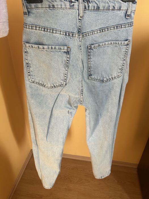 Разпродажба дамски блузки Страдивариус, Зара