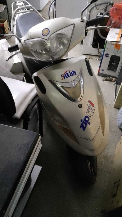 Продам скутер в хорошие руки.