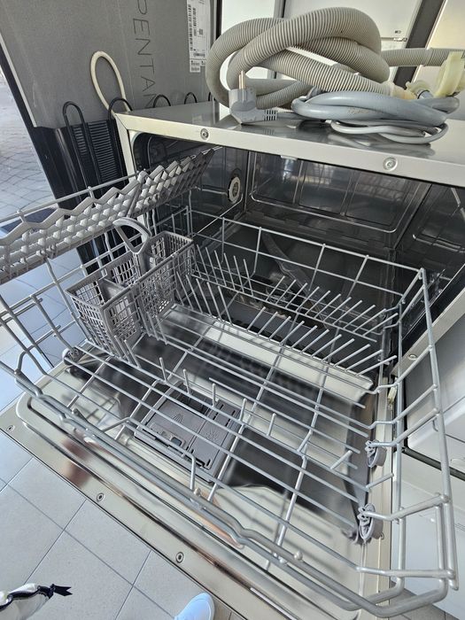 Съдомиялна тип Кубче BOSCH