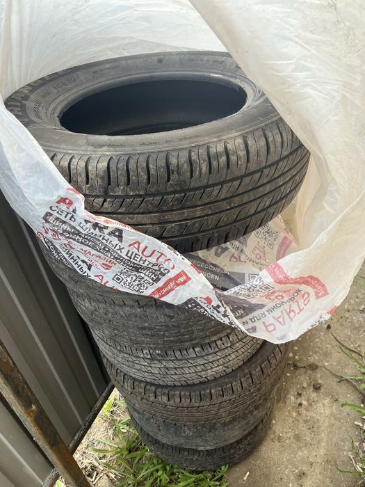 Покрышка 215/65/16