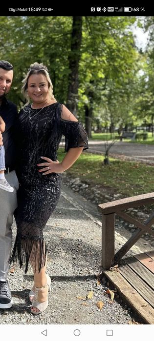 Vând rochie mărimea 46