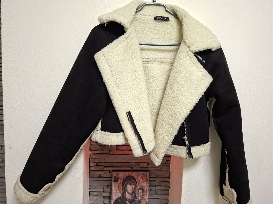 Cojocel Deafox – piele întoarsă artificială, negru, ca nou