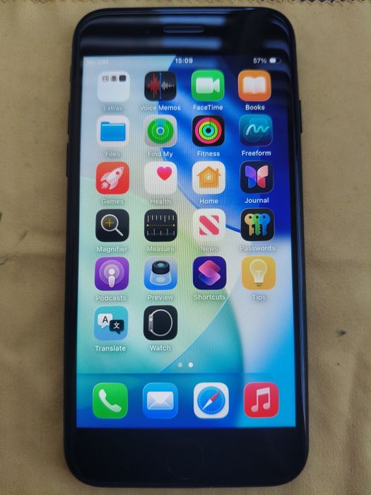 Iphone SE 3 (2022)