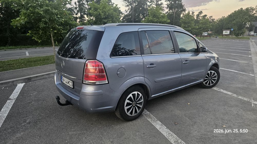 Opel Zafira B 1.6 benzina 7 locuri