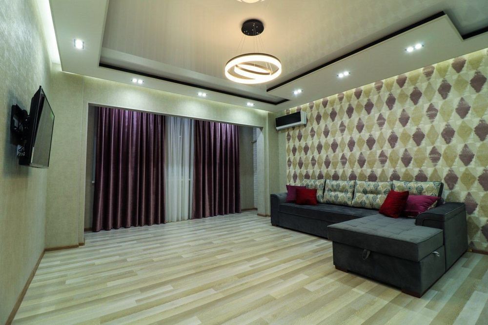 Кизларга, йигитларга, студентларга ойлик квартира бор