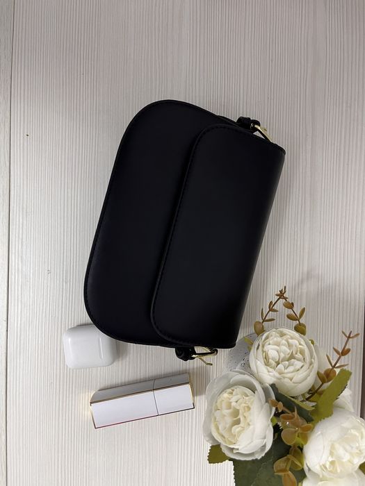 Женская сумка кроссбоди