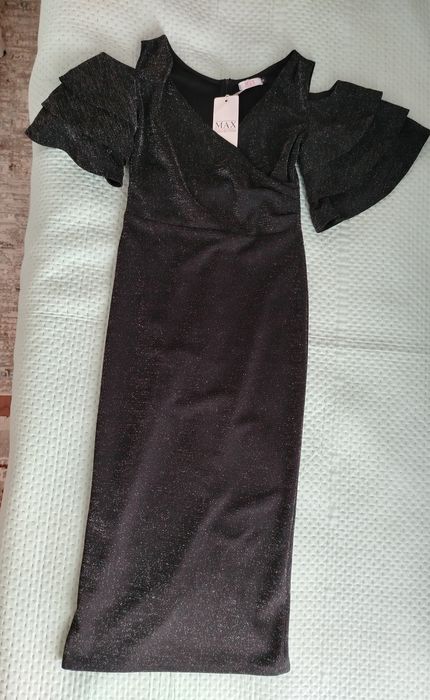 Продам платье фирмы Max