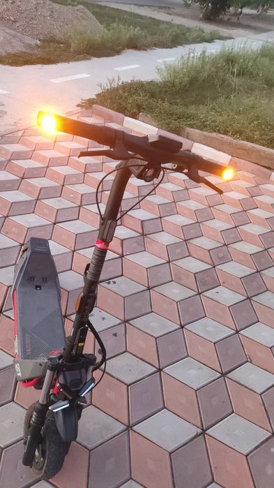 Trotinetă zt3 pro  este noua