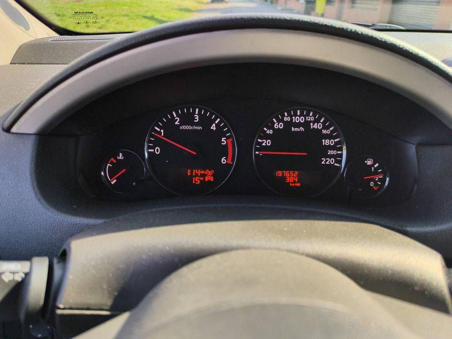 Nissan Pathfinder 7 locuri 2.5 190 CP