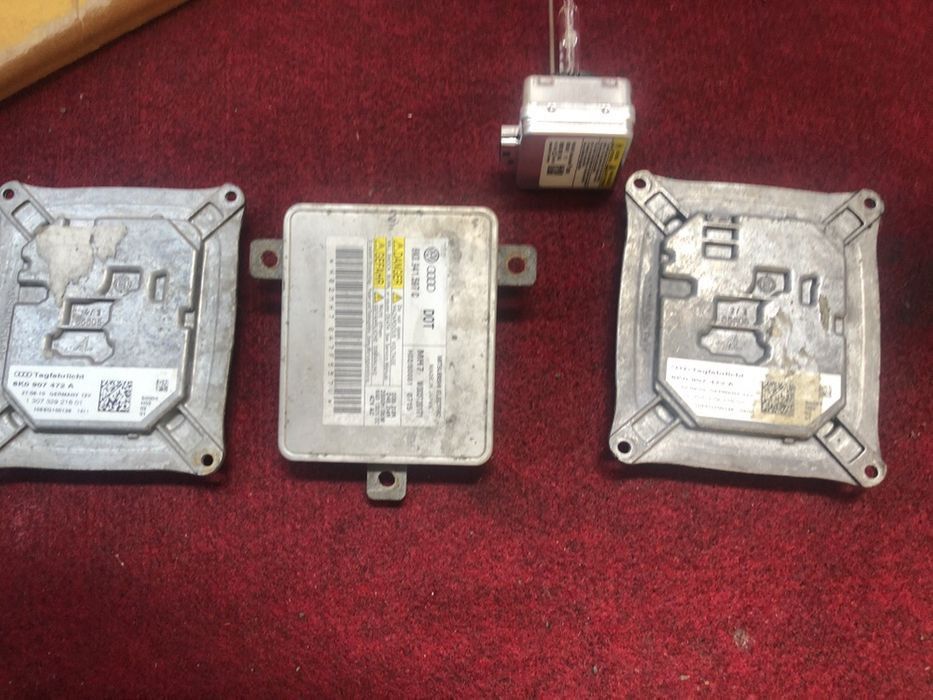 Баласт запалка за ксенон фар крушка xenon D3S D3R D4S AUDI 8k0941597