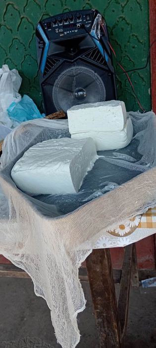 Brânză de oaie de vânzare 40 lei kg