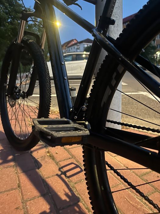Vand bicicleta orbeea buna de jump-uri
