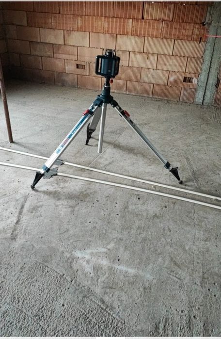 Servicii Consultanta,verificare planeitate, nivel sapa